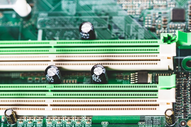 Zastosowanie płytek PCB w nowoczesnych systemach automatyki przemysłowej